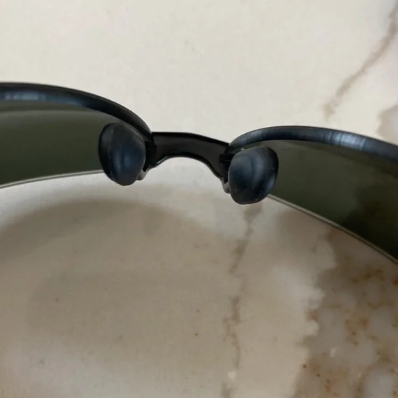 Maui Jims aviator sunglasses - Picture 5 of 13